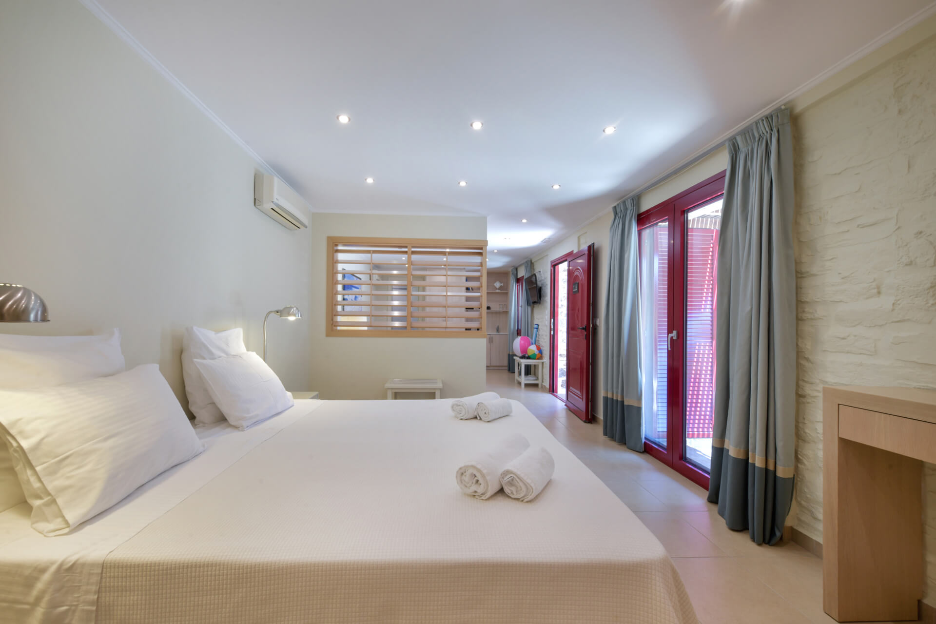 family_suite_gardenview07